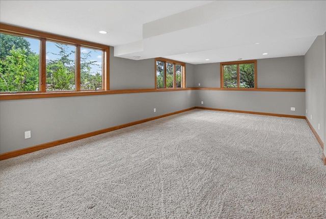 2988 Wyndwood Way, Sun Prairie, WI 53590