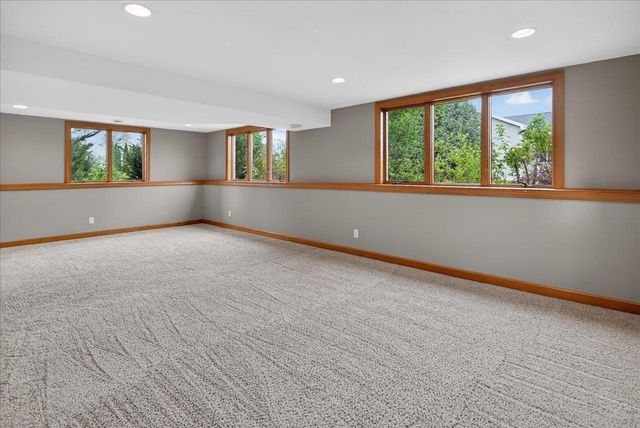 2988 Wyndwood Way, Sun Prairie, WI 53590