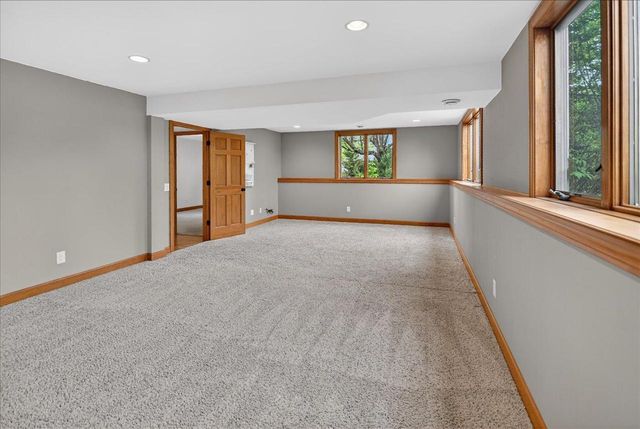 2988 Wyndwood Way, Sun Prairie, WI 53590