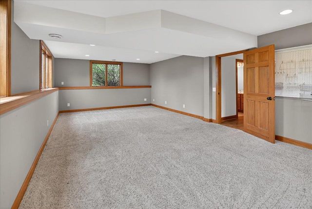 2988 Wyndwood Way, Sun Prairie, WI 53590