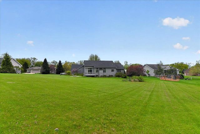 2988 Wyndwood Way, Sun Prairie, WI 53590