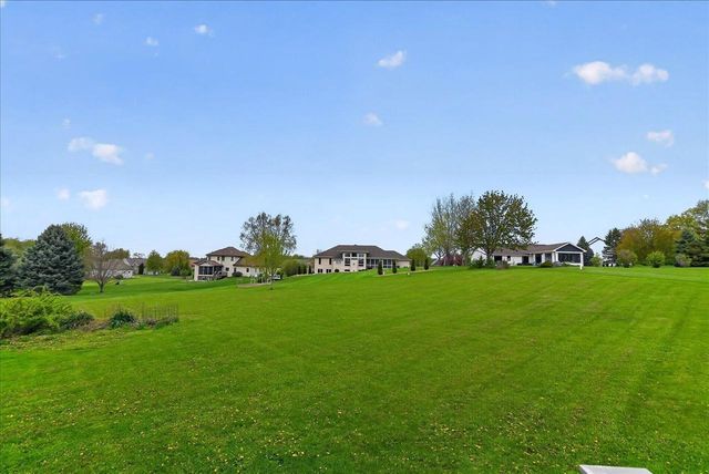 2988 Wyndwood Way, Sun Prairie, WI 53590