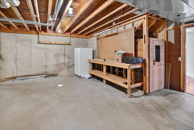 2988 Wyndwood Way, Sun Prairie, WI 53590