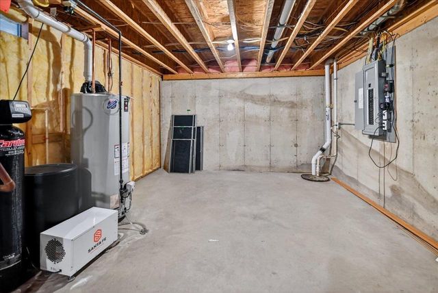 2988 Wyndwood Way, Sun Prairie, WI 53590