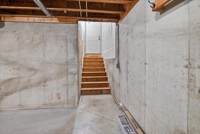 2988 Wyndwood Way, Sun Prairie, WI 53590