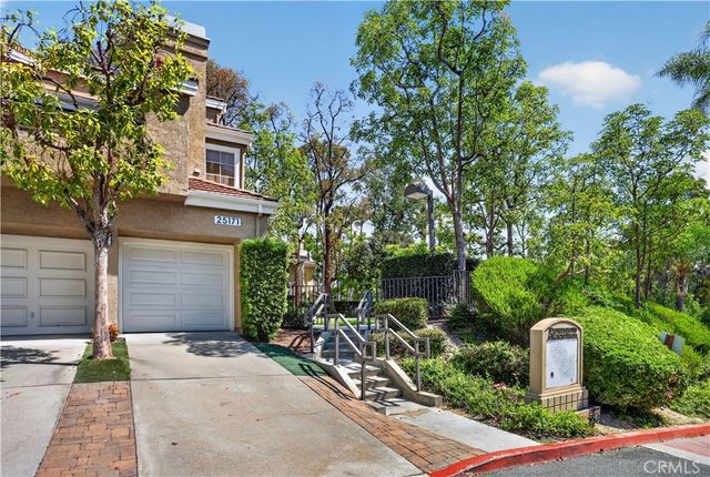 25171 La Jolla Way H, Laguna Niguel, CA 92677