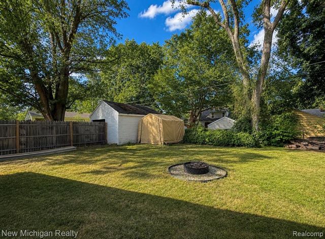 4301 Menton Street, Flint, MI 48507