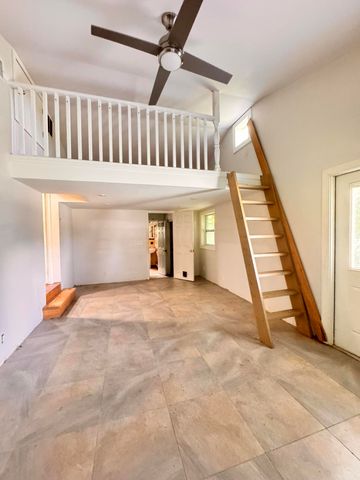 2500 JACKSON Street, Hollywood, FL 33020