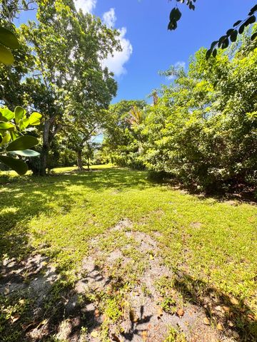 2500 JACKSON Street, Hollywood, FL 33020