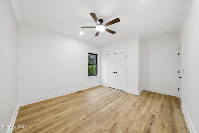 909 S Chilhowee Drive, Knoxville, TN 37914