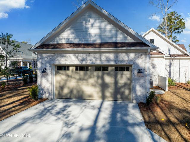 3605 Rosewood Landing Drive, Castle Hayne, NC 28429