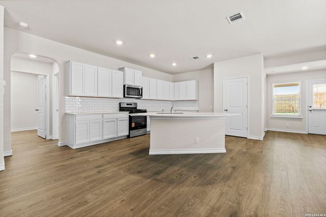 189 Squacco Heron, San Antonio, TX 78253