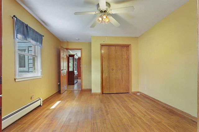 34411 Washington AVENUE, Burlington, WI 53105