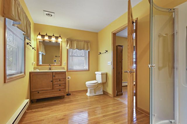 34411 Washington AVENUE, Burlington, WI 53105