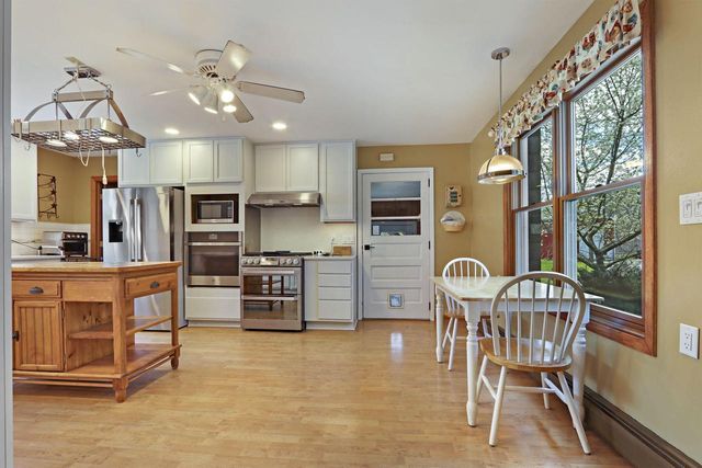 34411 Washington AVENUE, Burlington, WI 53105
