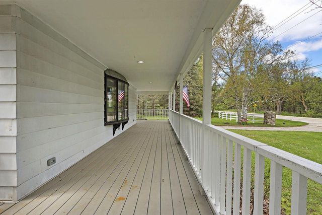 34411 Washington AVENUE, Burlington, WI 53105