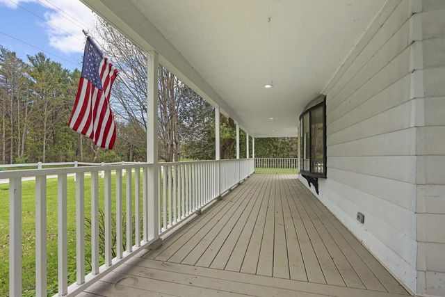 34411 Washington AVENUE, Burlington, WI 53105