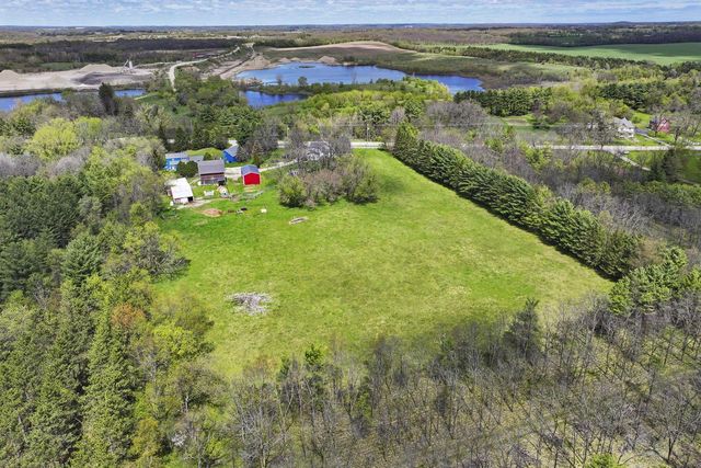 34411 Washington AVENUE, Burlington, WI 53105