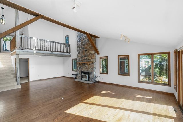 24199 N Shore Drive, Ontwa Twp, MI 49112