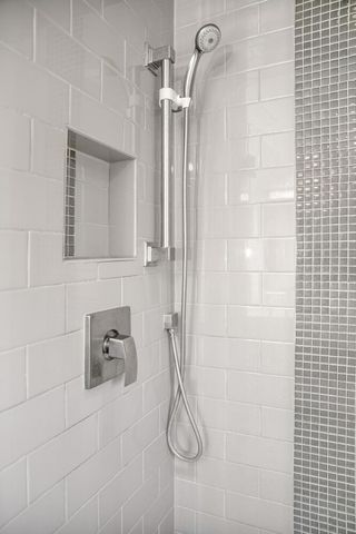 24199 N Shore Drive, Ontwa Twp, MI 49112