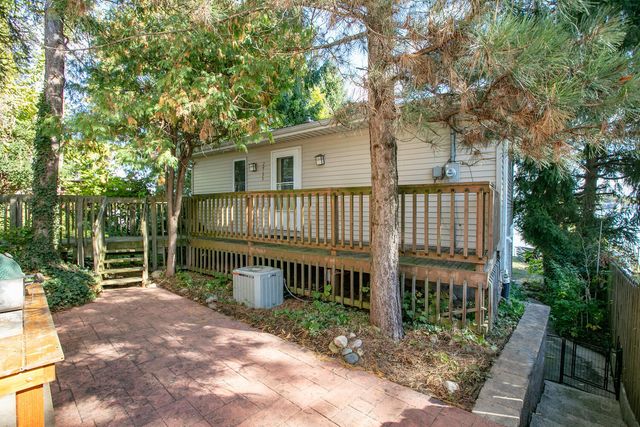 24199 N Shore Drive, Ontwa Twp, MI 49112