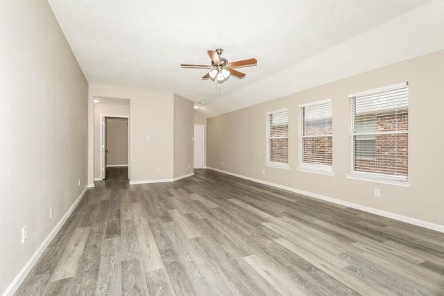 12254 Lavon Drive, Tomball, TX 77375