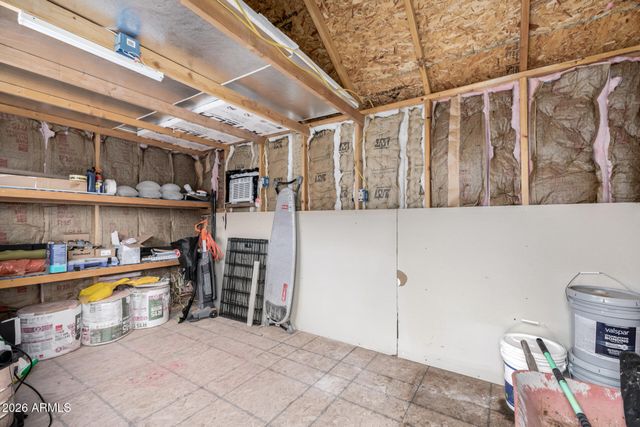 511 W CLAESSENS Drive, Morristown, AZ 85342