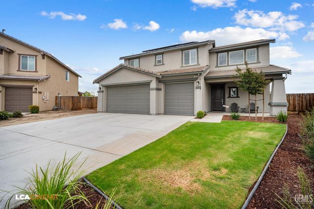 15500 Cole Brook Court, Bakersfield, CA 93314