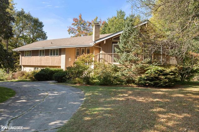 7295 Taft Road, Bruce Twp, MI 48065