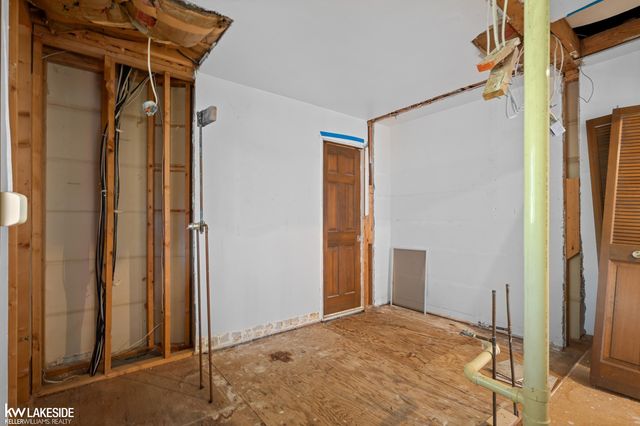 7295 Taft Road, Bruce Twp, MI 48065