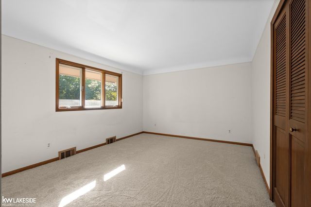 7295 Taft Road, Bruce Twp, MI 48065