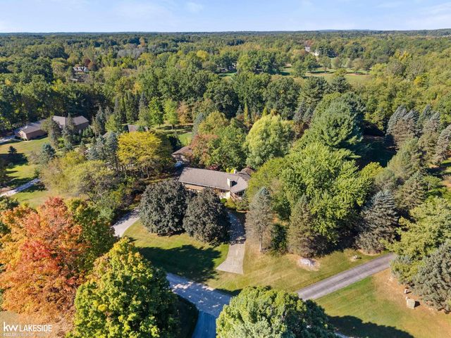 7295 Taft Road, Bruce Twp, MI 48065