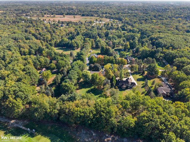 7295 Taft Road, Bruce Twp, MI 48065