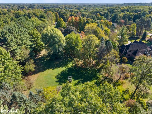 7295 Taft Road, Bruce Twp, MI 48065