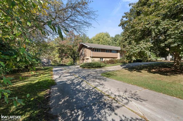 7295 Taft Road, Bruce Twp, MI 48065