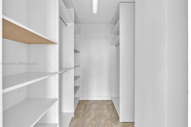 9800 W Bay Harbor Dr 403, Bay Harbor Islands, FL 33154