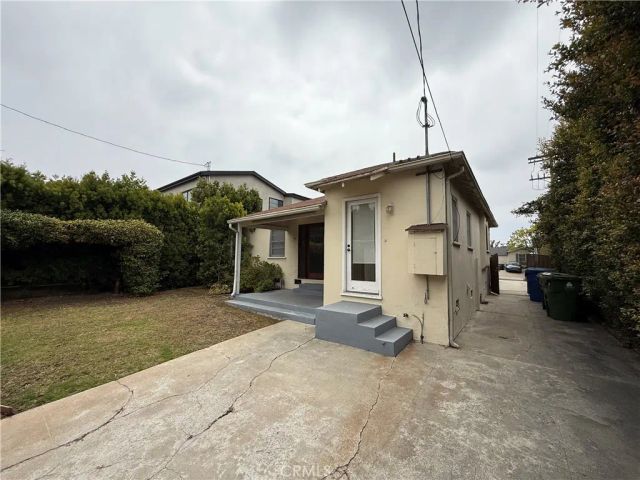 10655 Cushdon Ave, Los Angeles, CA 90064