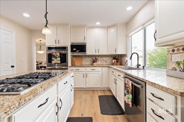 13386 W Woodspring Ct, Boise, ID 83713