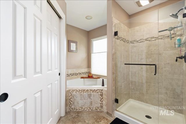 13386 W Woodspring Ct, Boise, ID 83713