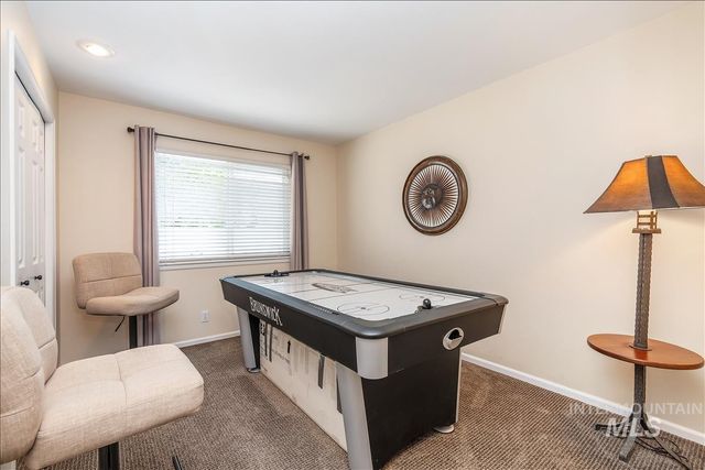 13386 W Woodspring Ct, Boise, ID 83713