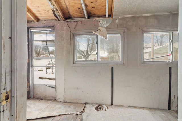 2224 S Washington Street, Marion, IN 46953