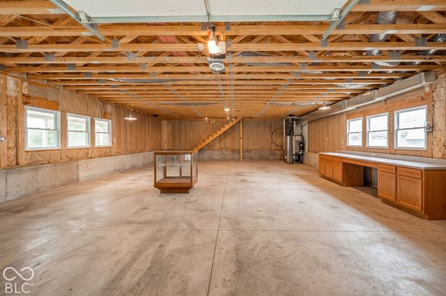 2672 N 350 W, Anderson, IN 46011