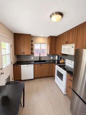 9725 W 41st Avenue, Wheat Ridge, CO 80033