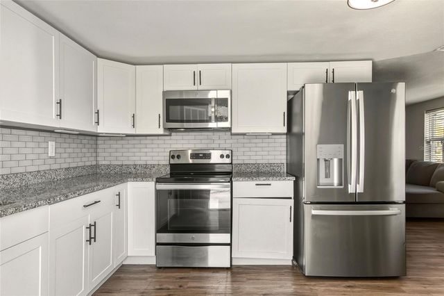 3210 DECATUR AVENUE, Lakeland, FL 33805