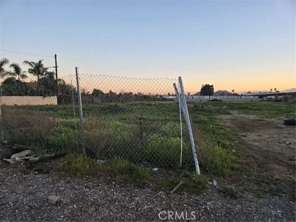 18251 Marygold, Bloomington, CA 92316