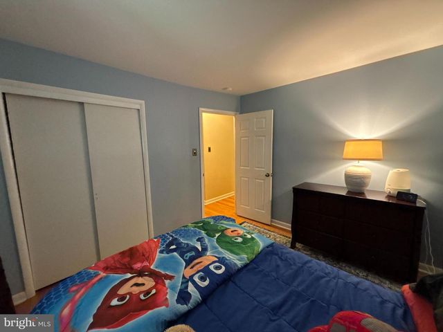 810 N LIMEKILN PIKE, Ambler, PA 19002