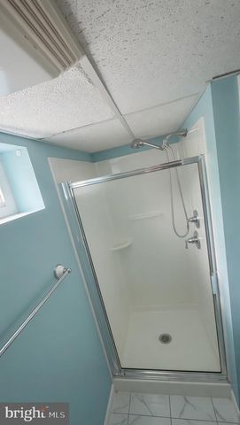 810 N LIMEKILN PIKE, Ambler, PA 19002
