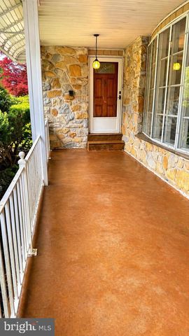 810 N LIMEKILN PIKE, Ambler, PA 19002