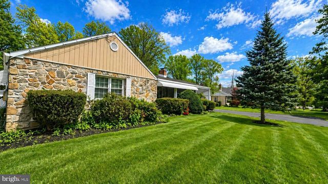 810 N LIMEKILN PIKE, Ambler, PA 19002