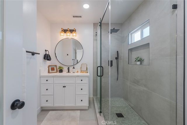 4224 Falcon, Long Beach, CA 90807